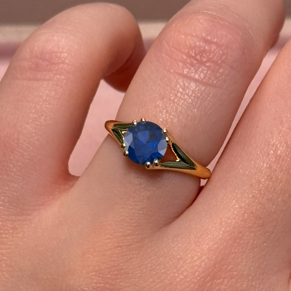 Round Cut Solitaire Blue Sapphire Engagement Ring